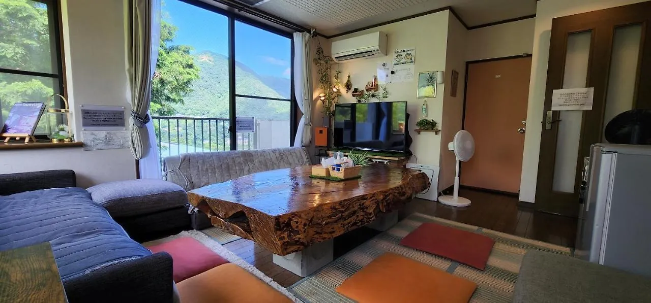 Hakone Guest House Gaku. 2*,  Japan